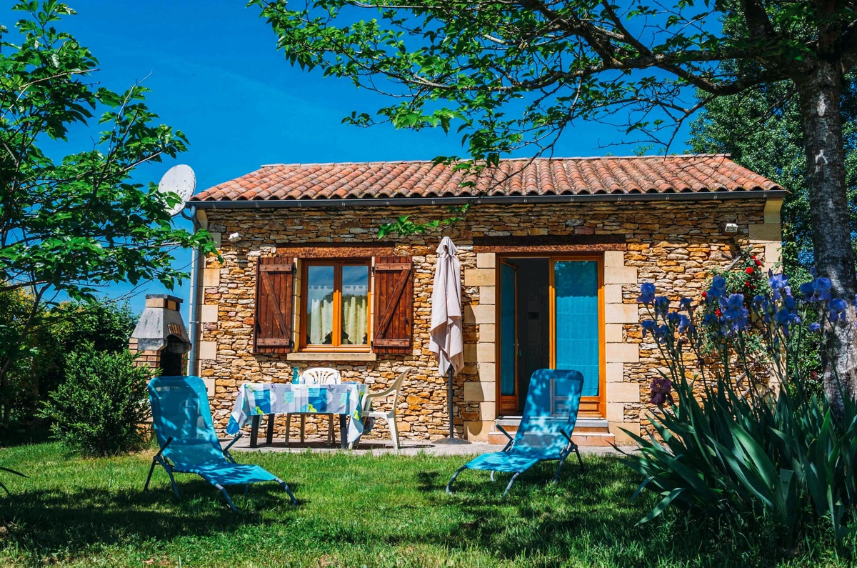 The French Gîte Dream: How British Expats Navigate Post-Brexit Reality